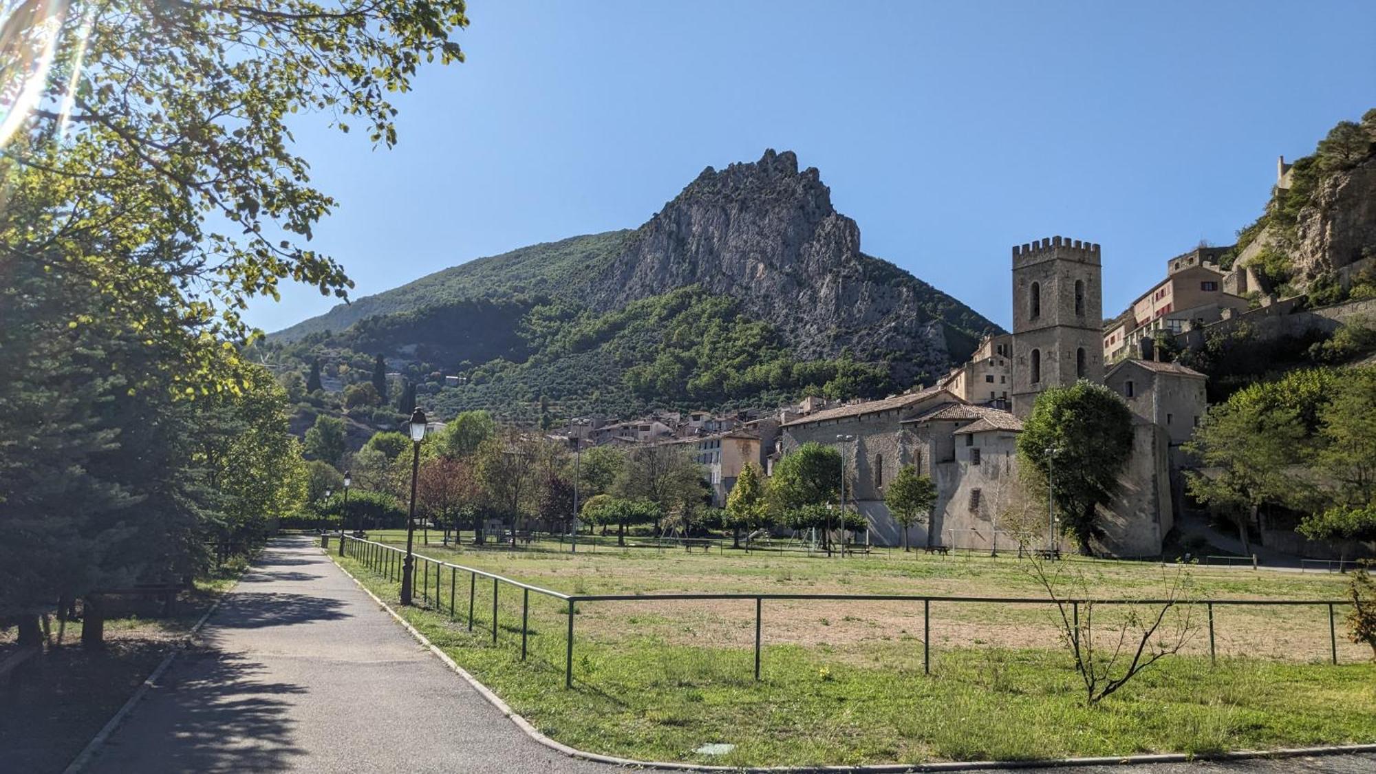 Les Gites D'Intervalles Entrevaux Exteriér fotografie