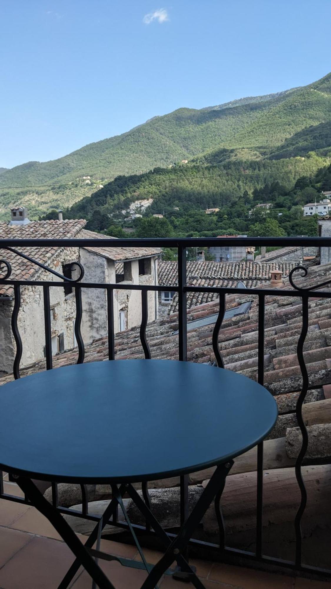 Les Gites D'Intervalles Entrevaux Exteriér fotografie